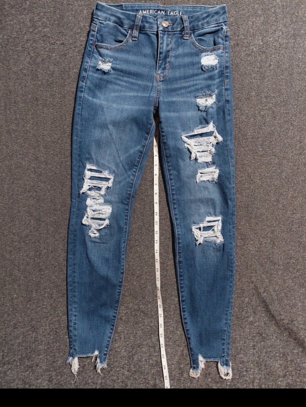 American Eagle Outfitters Women's Ripped Dark Blue Curvy High Rise jeggings Sz 2